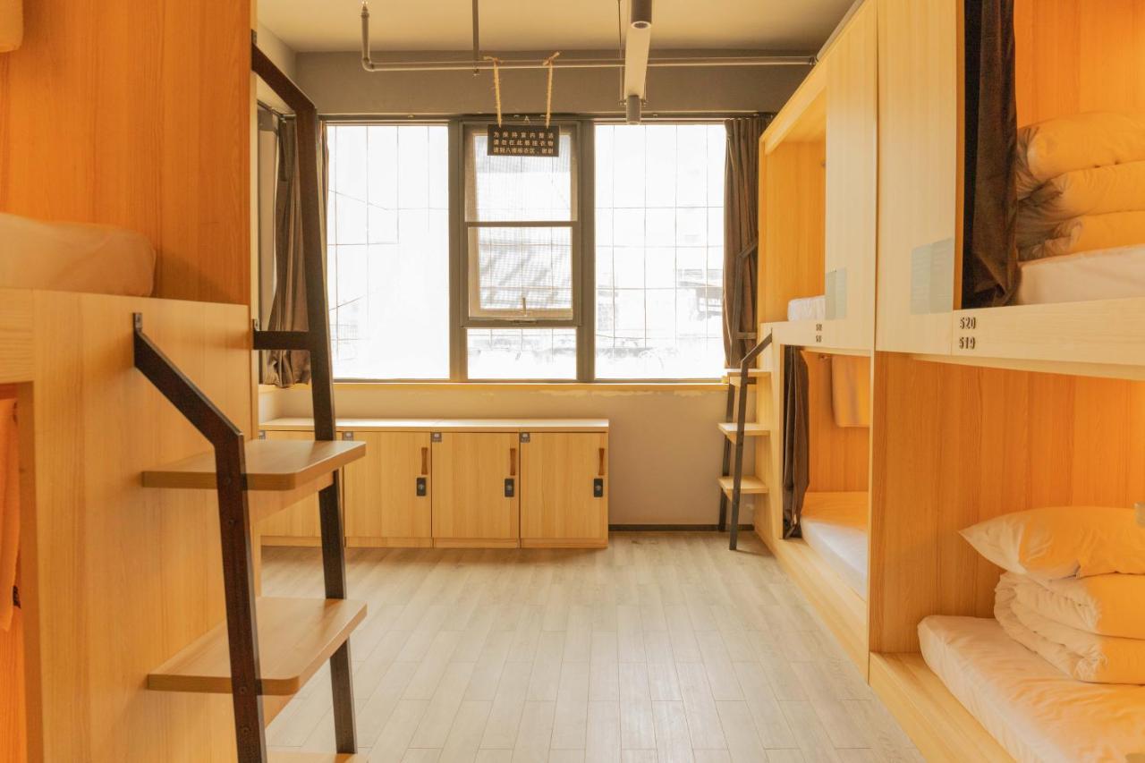 Chengdu Desti Youth Park Hostel Chunxi Road Екстериор снимка